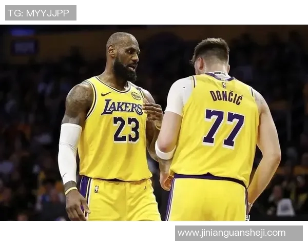 湖人对决热火精彩回顾视频12月11日比赛全场亮点集锦